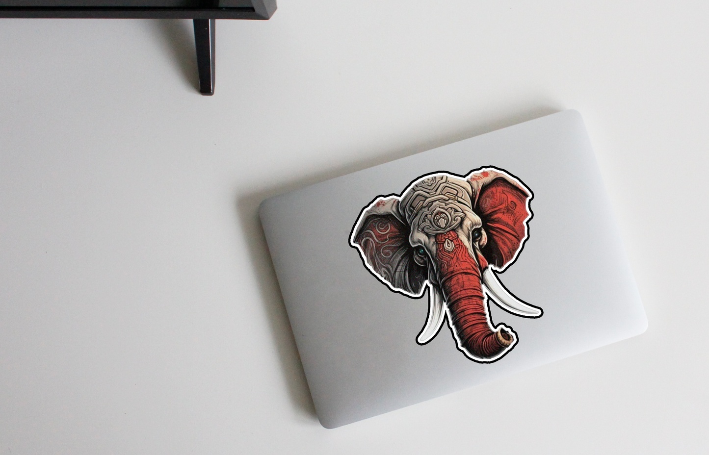 Verrijk je wereld met onze 'Warrior Elephant' sticker | Een Epische Uiting van Kracht en Onverschrokkenheid!